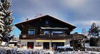 Chalet Seeblick in Arrach