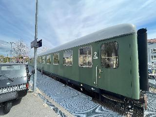 Übernachtung im nostalgischen Bahnwaggon in Bogen