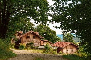 Hütten am Waldrand in Geiersthal