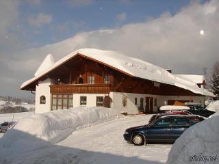 Wellness-Ferienwohnungen Zellertalblick in Drachselsried