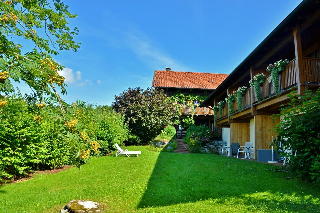 Pension St. Georg mit Restaurant Moststüberl in Bad Griesbach i. Rottal