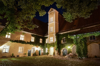 Klosterhof St. Salvator in Bad Griesbach i. Rottal