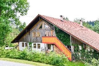 Hofatelier Menacher in Neureichenau