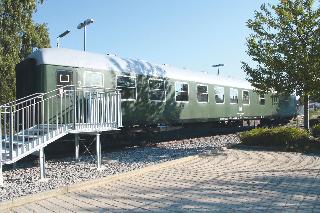 Übernachtung im nostalgischen Bahnwaggon in Bogen