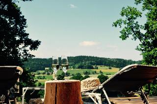 Hütten am Waldrand in Geiersthal