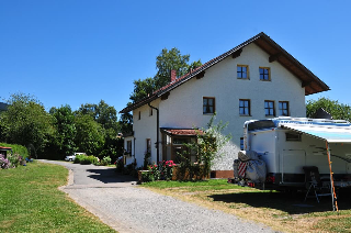 Camping- u. Wohnmobilstellplatz Lam in Lam