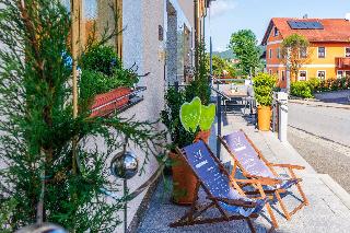 Wander & Aktivhotel Rösslwirt – WALD. GENUSS. HEIMAT in Lam